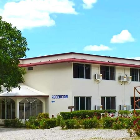 Hotel Los Leones Palenque Exterior photo